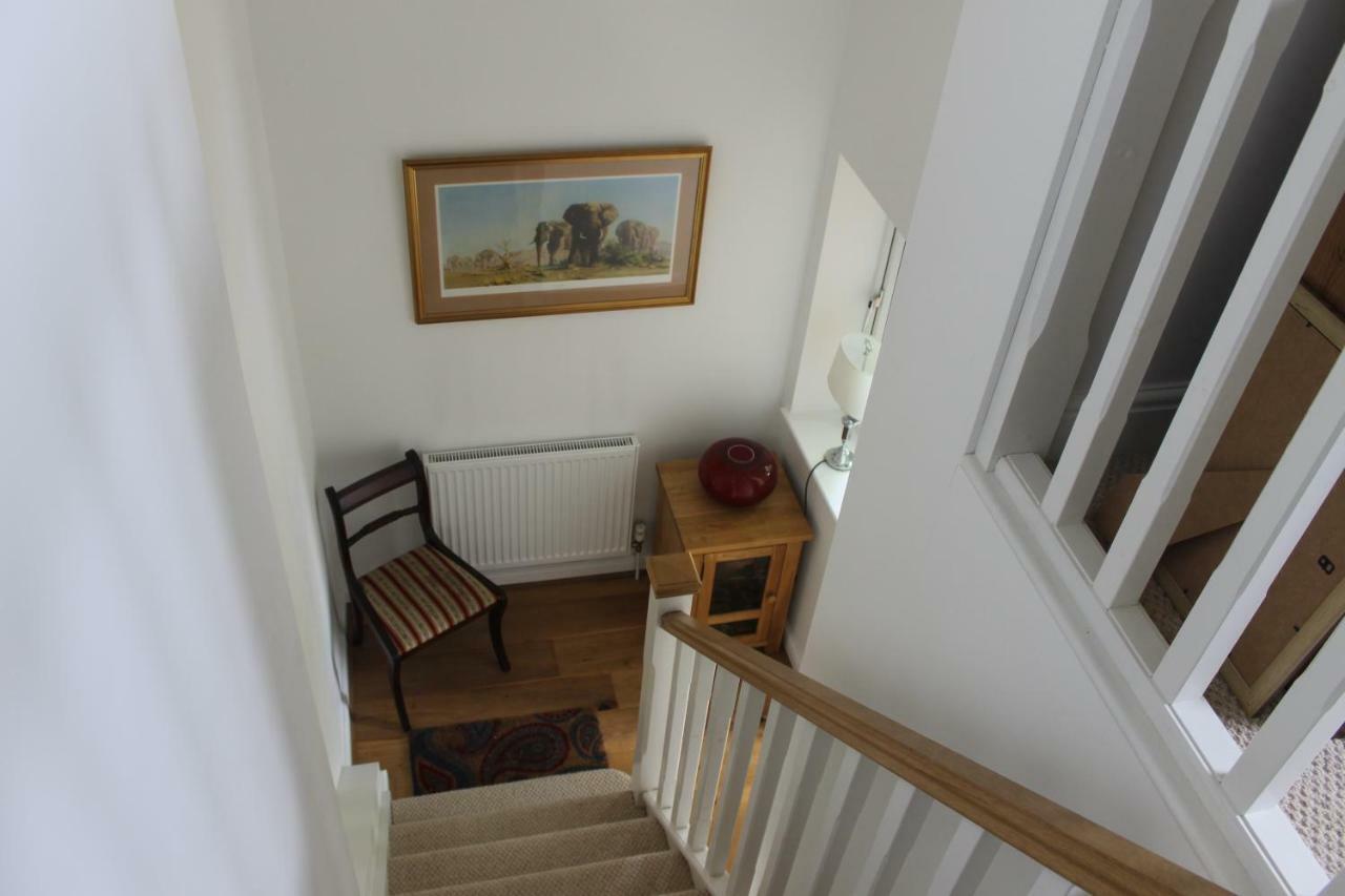 Pear Tree House Studio Ели Екстериор снимка