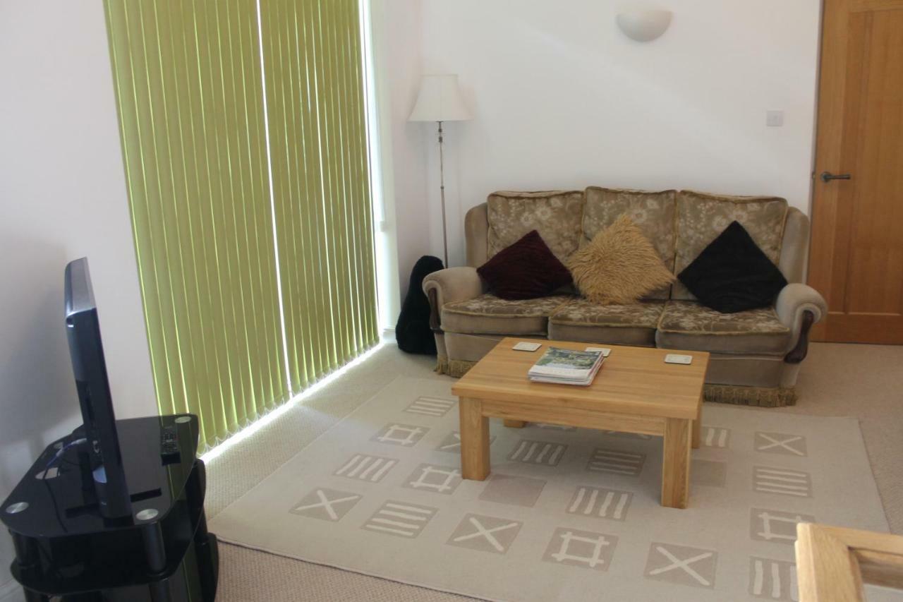 Pear Tree House Studio Ели Екстериор снимка